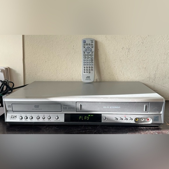 JVC HR-XVC17SU DVD JVS CD Combo Hi-Fi Stereo Player Video Cassette Recorder - Picture 1 of 14